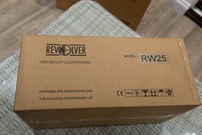 Revolver RW25 - Light & Dark Cherry