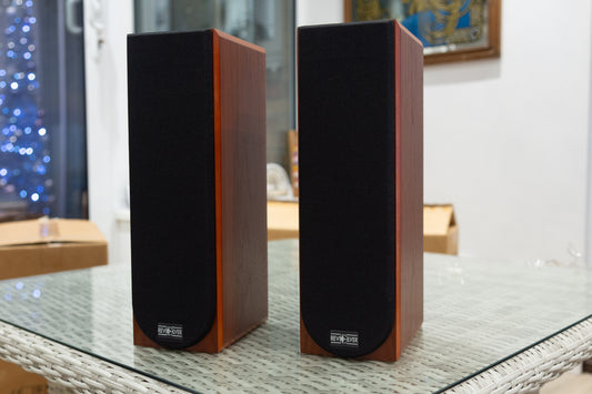 Revolver AVR (Surround Channel) - Light & Dark Cherry